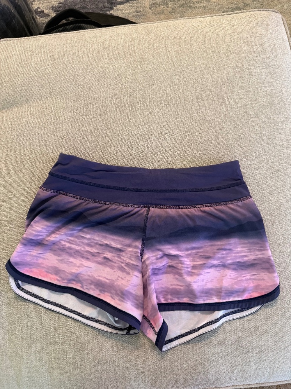 Lululemon Groocy Run Shorts